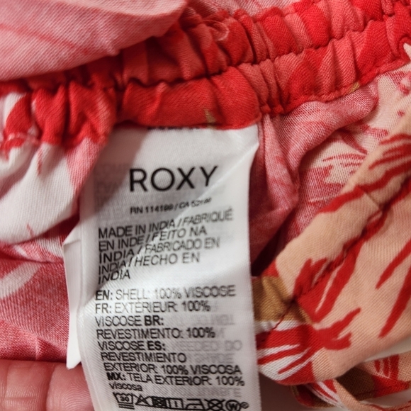 Roxy Red and White Tropical Crop Top - Picture 4 of 8